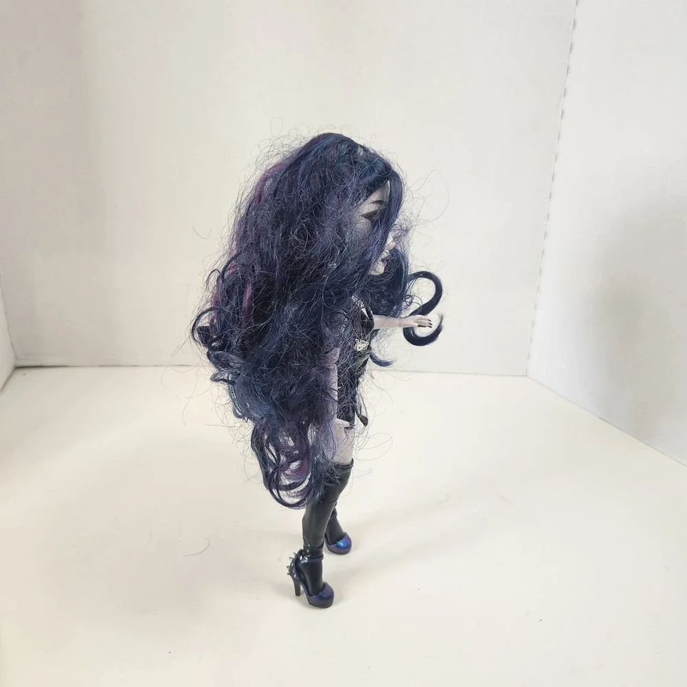 Shadow High Naomi Storm Doll Special Edition Twins Black Outfit Incomplete OOB